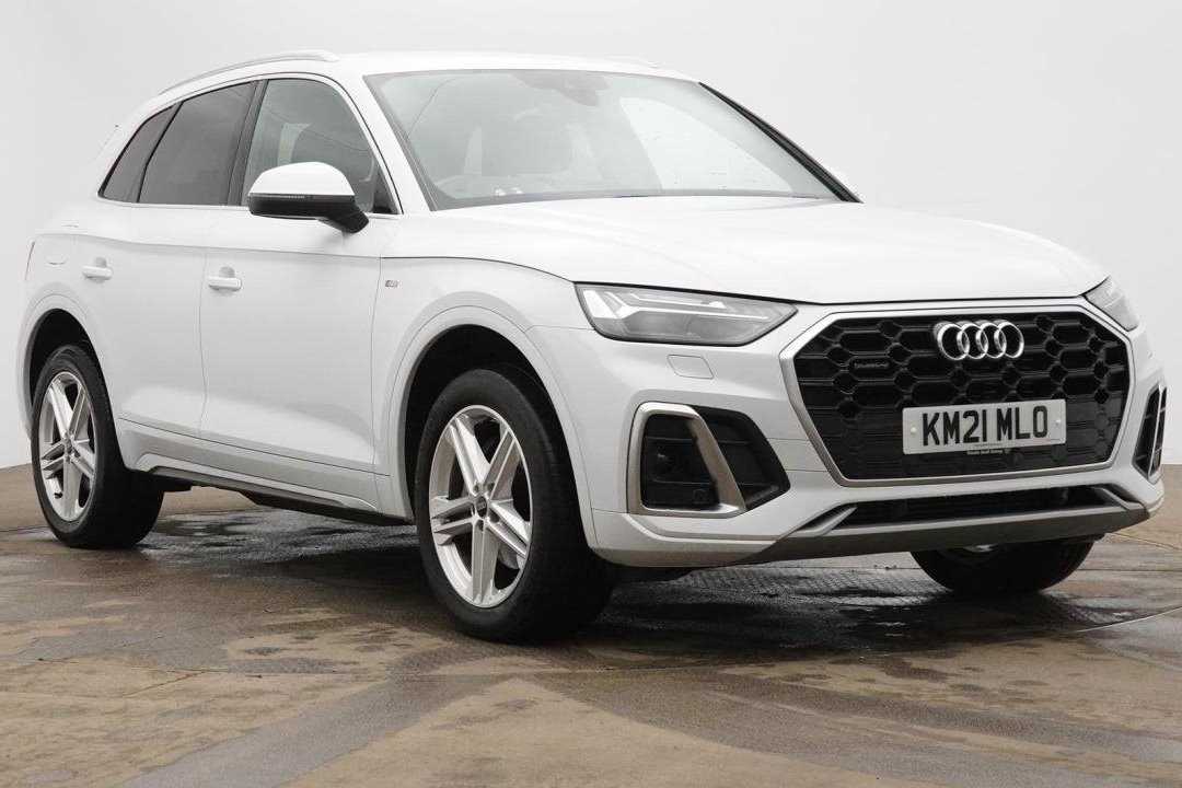 Main listing image - Audi Q5