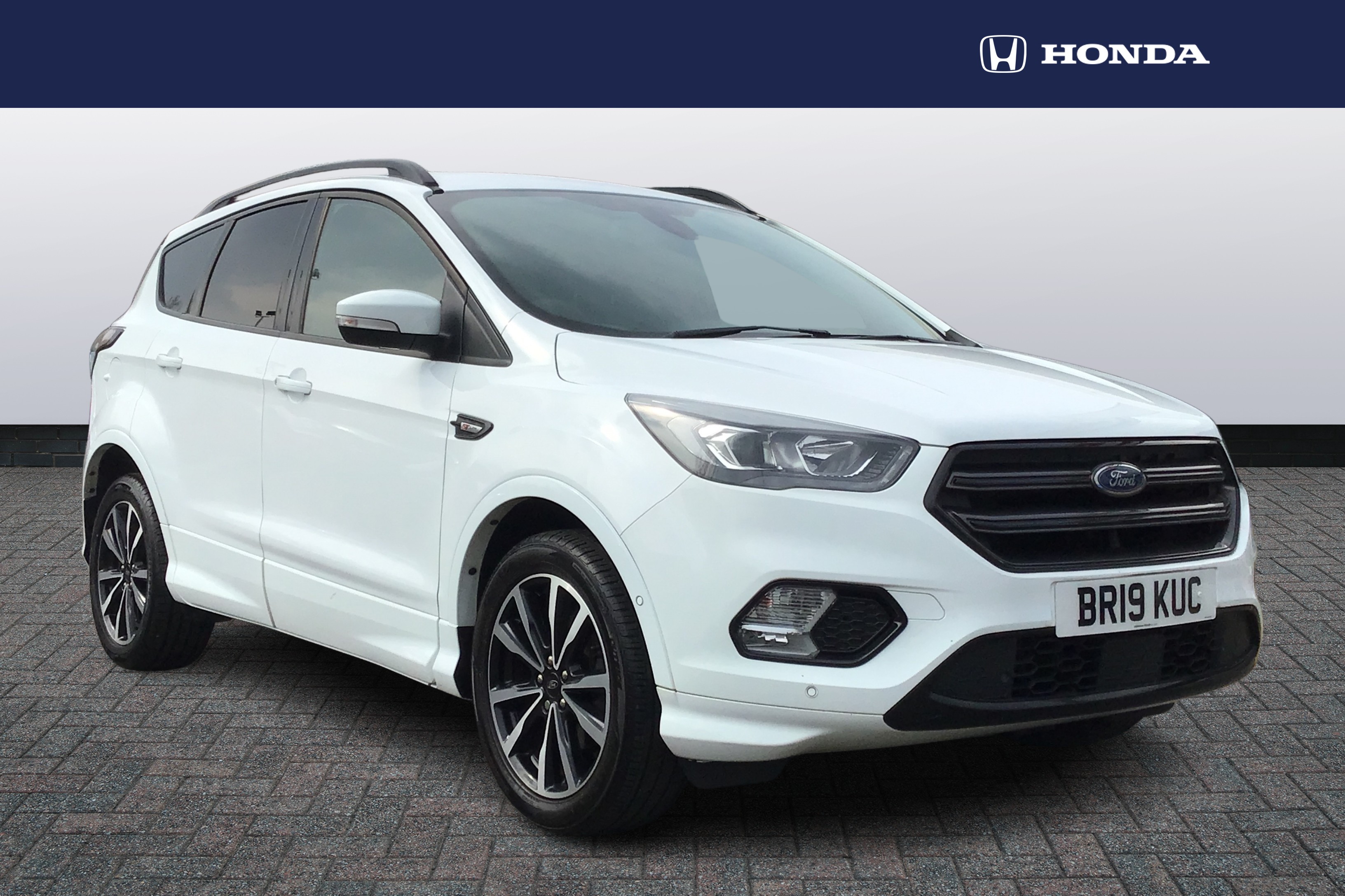 Main listing image - Ford Kuga