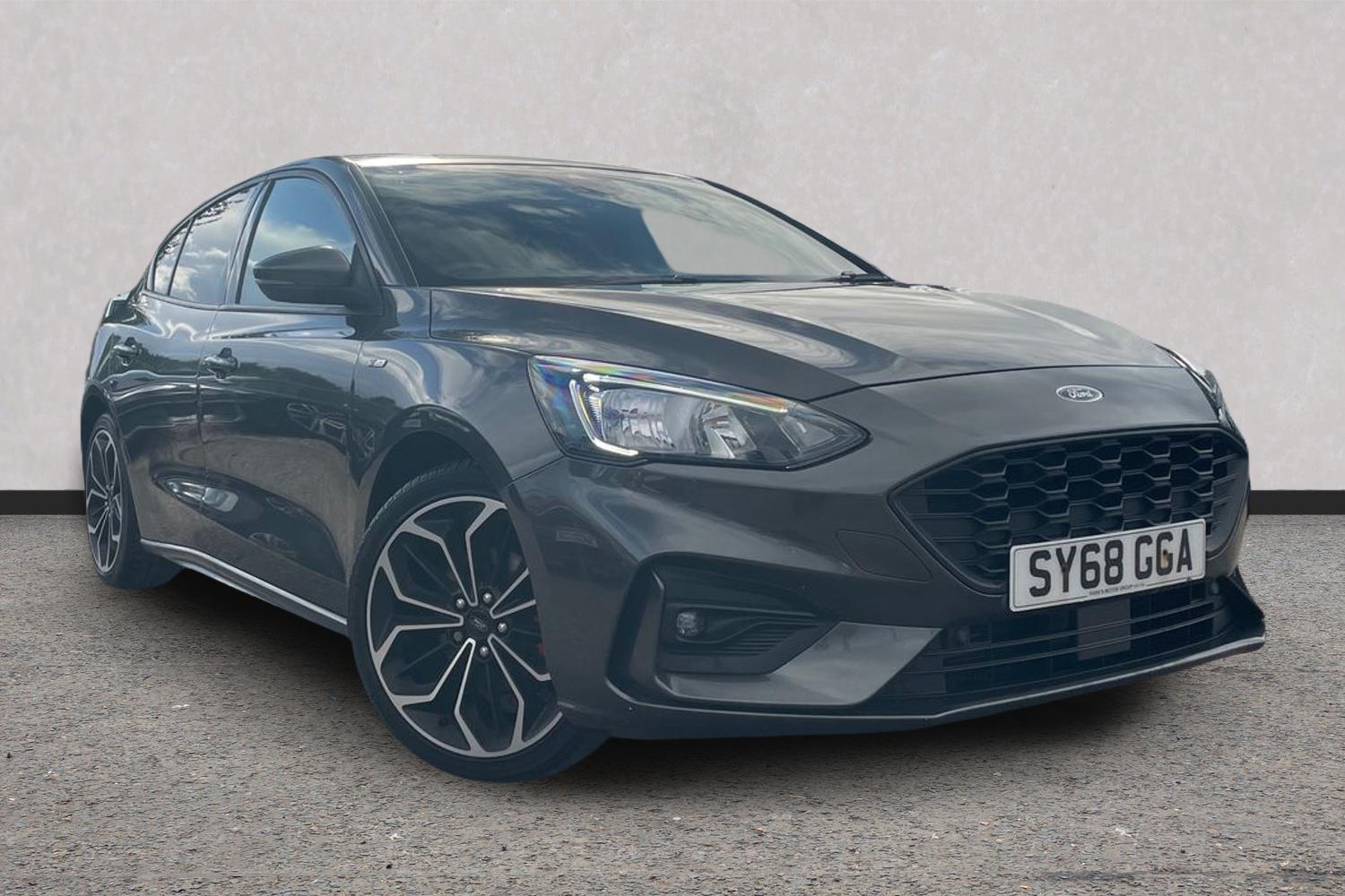 Main listing image - Ford Focus
