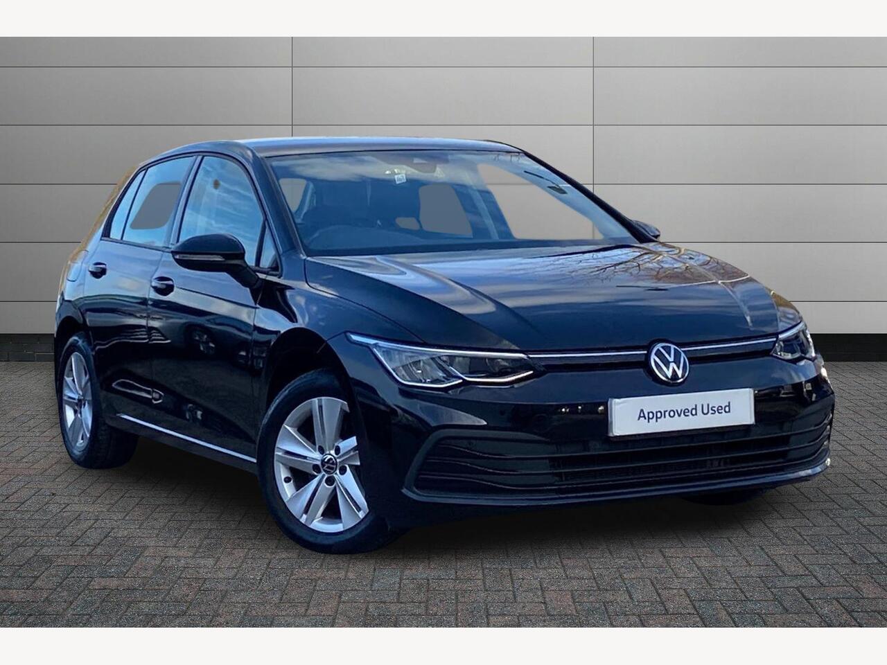 Main listing image - Volkswagen Golf