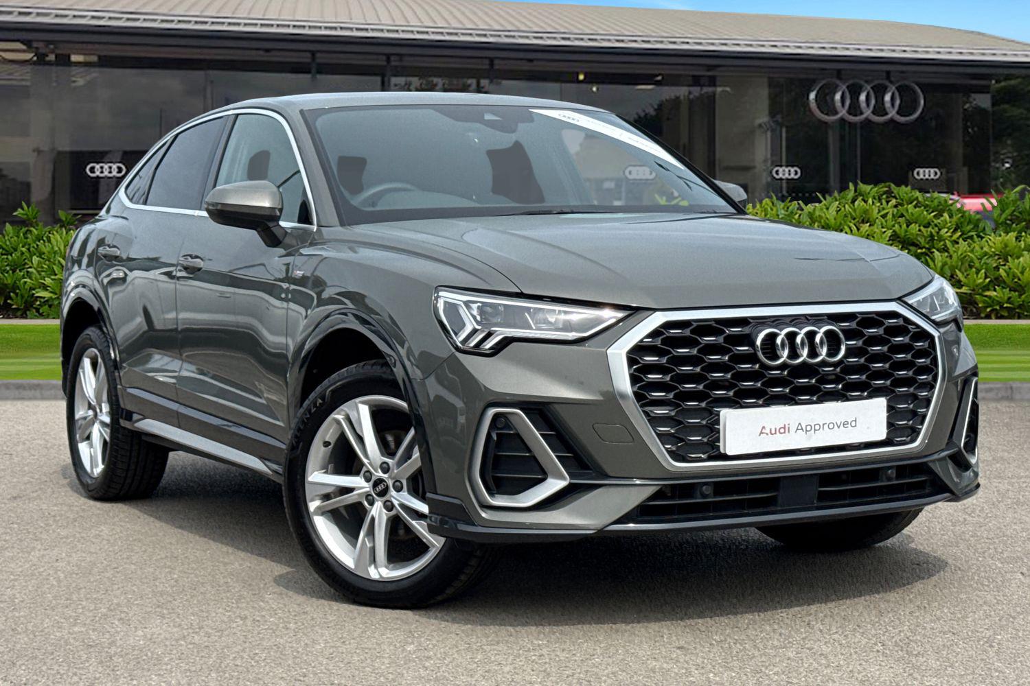 Main listing image - Audi Q3