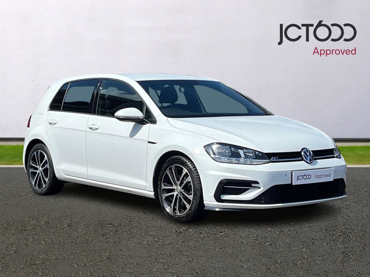 Main listing image - Volkswagen Golf