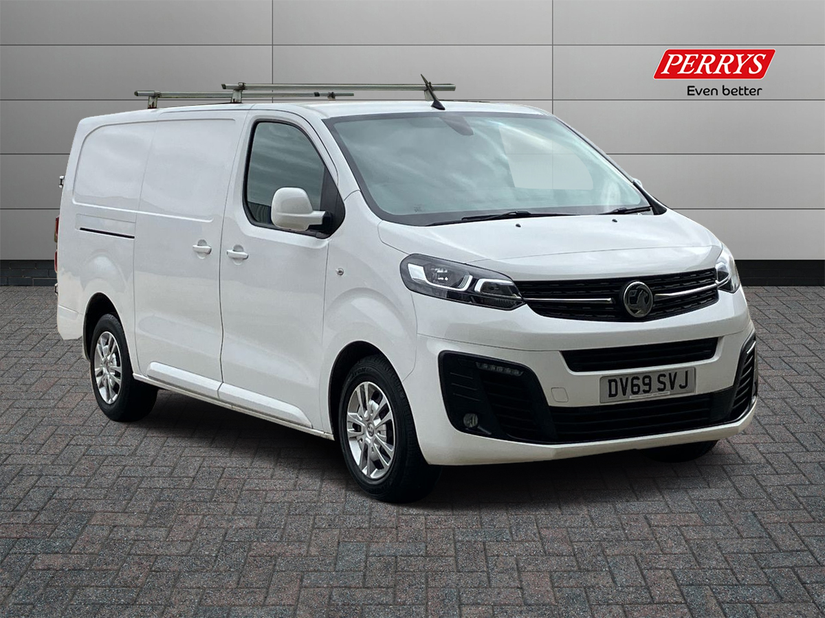 Main listing image - Vauxhall Vivaro