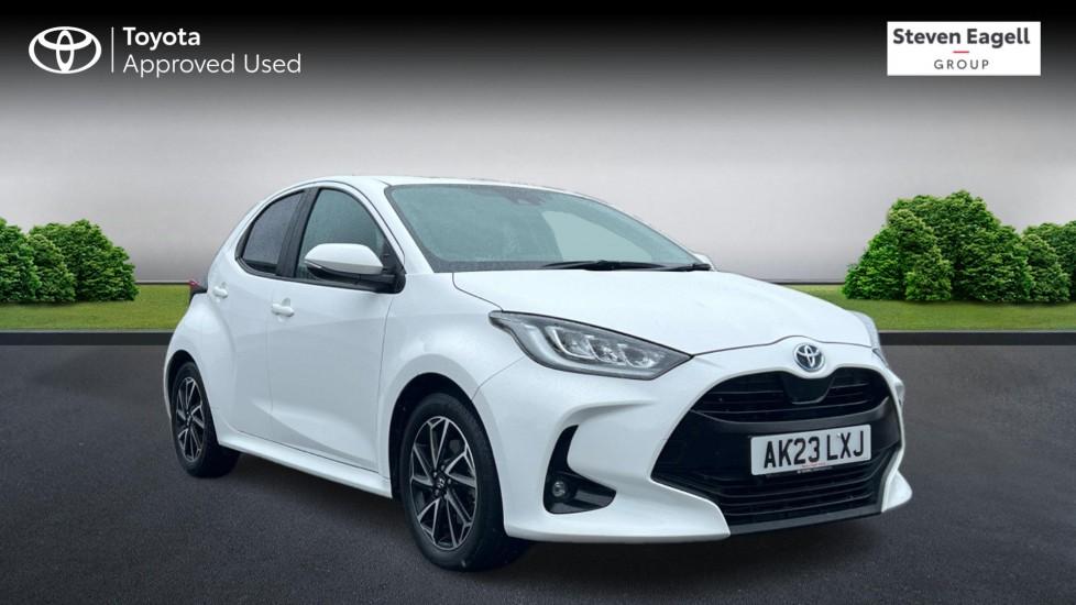 Main listing image - Toyota Yaris