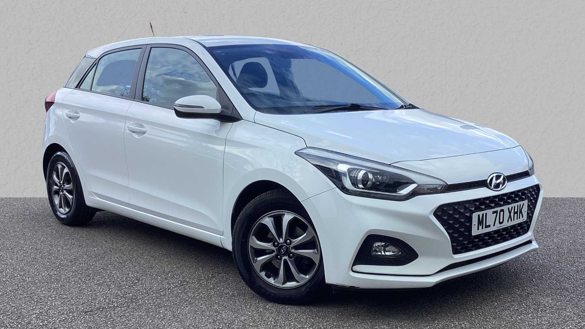 Main listing image - Hyundai i20