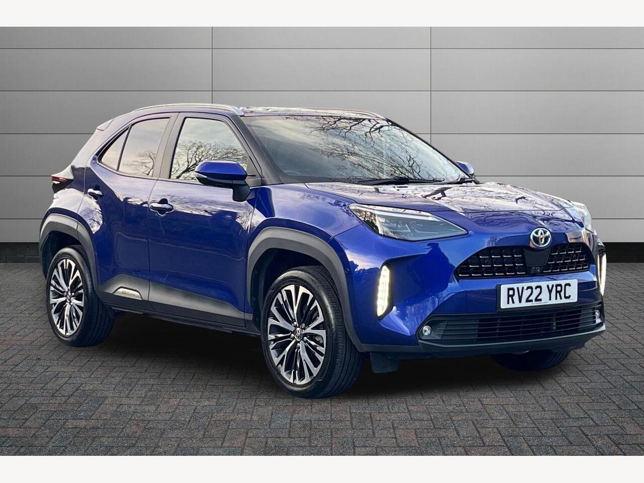 Main listing image - Toyota Yaris Cross