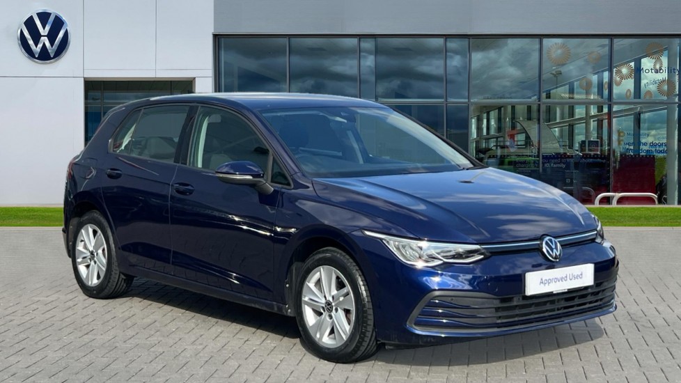 Main listing image - Volkswagen Golf