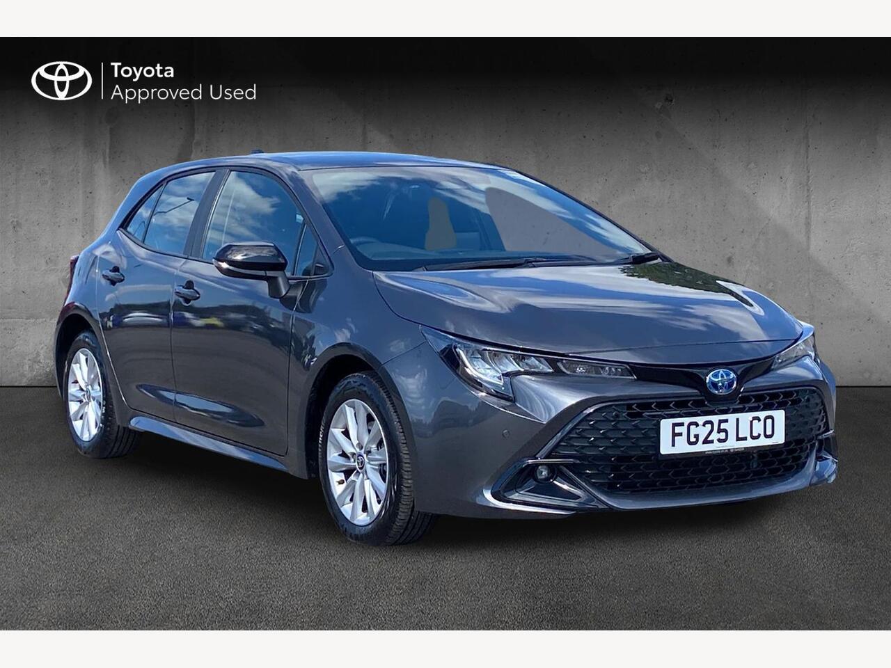 Main listing image - Toyota Corolla