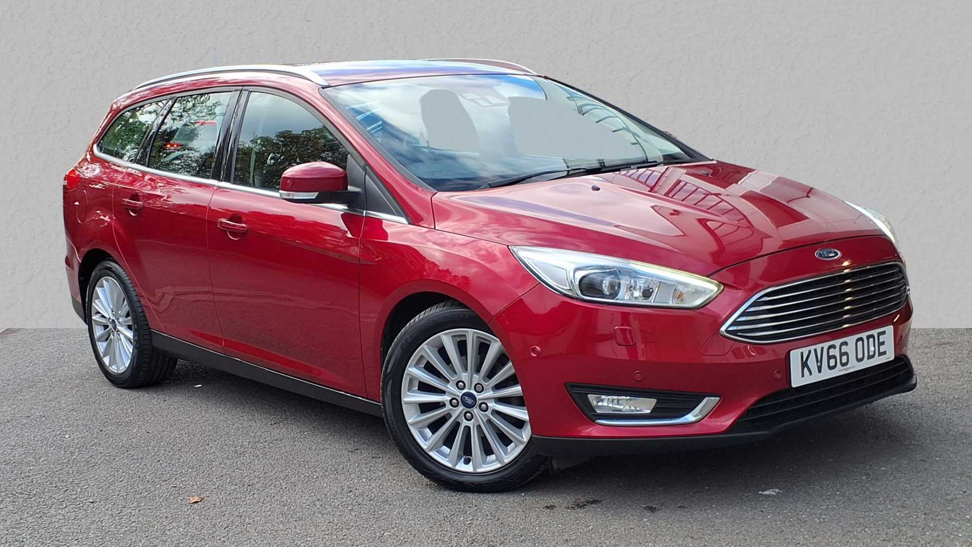 Main listing image - Ford Focus Estate