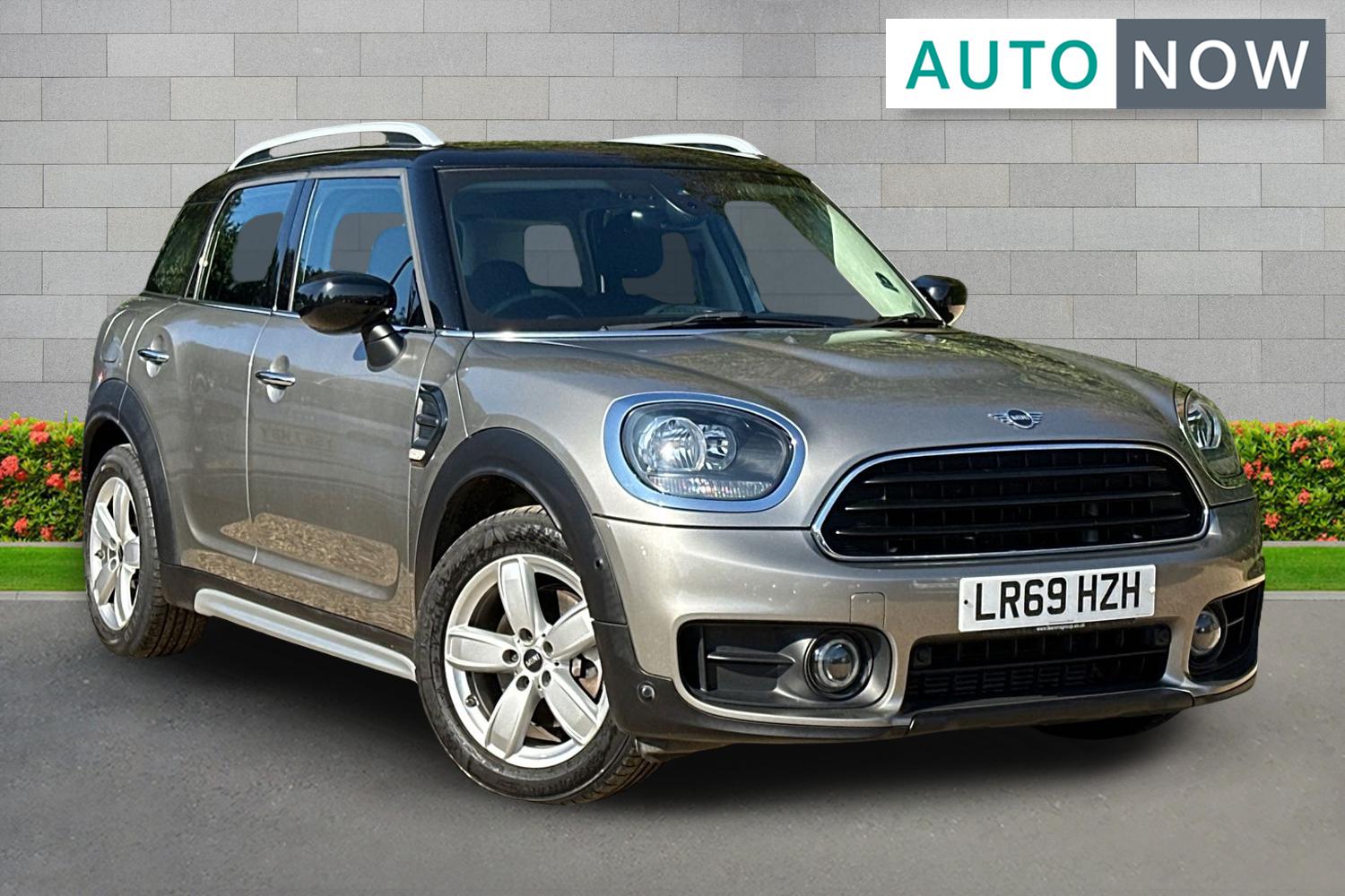 Main listing image - MINI Countryman