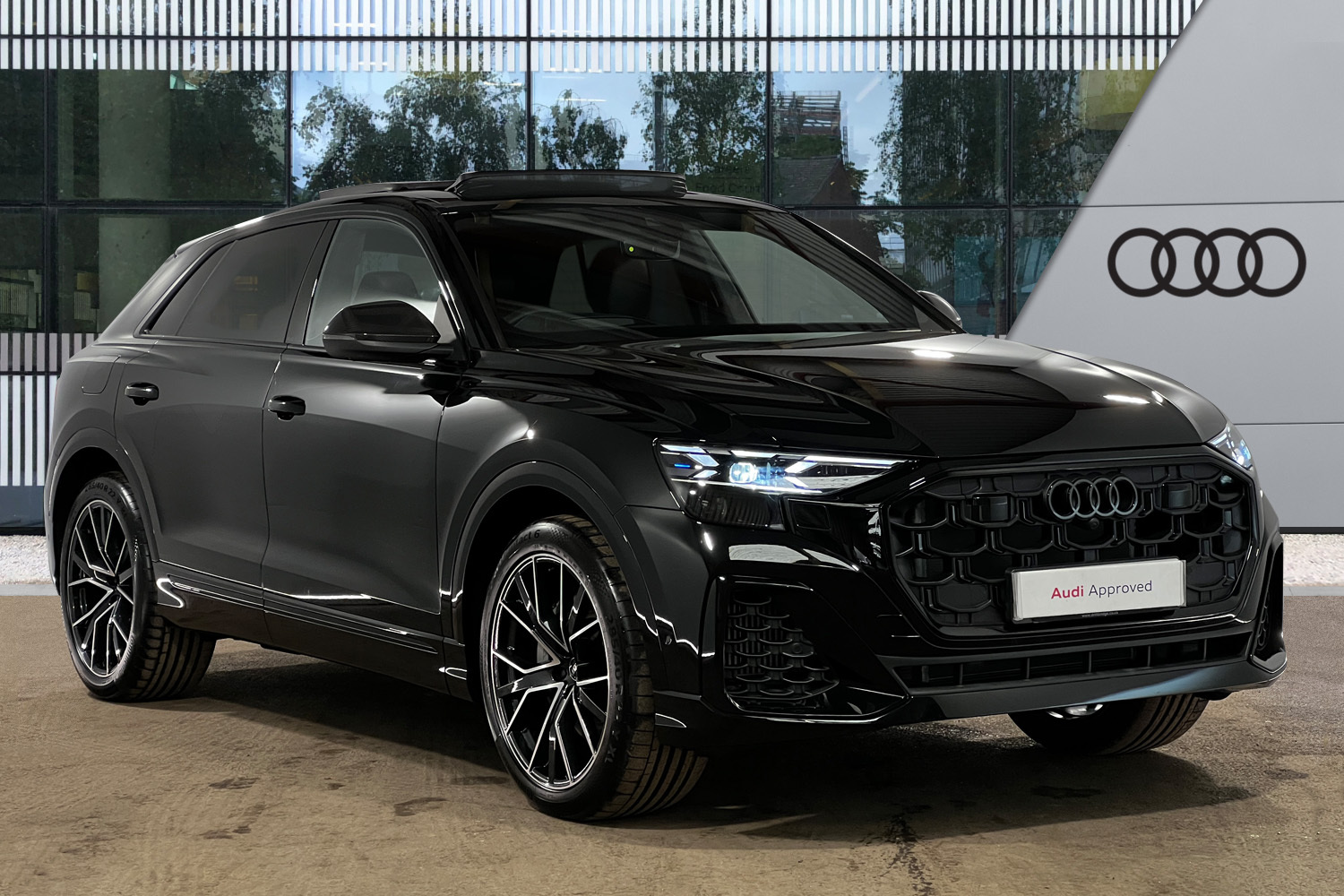 Main listing image - Audi Q8