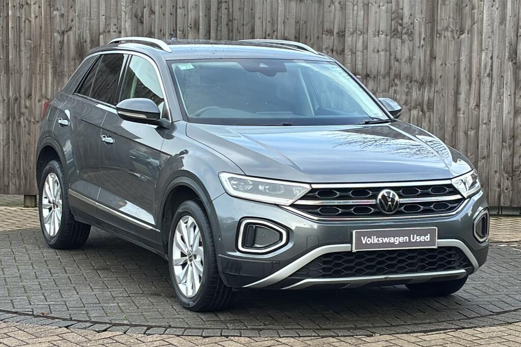 Main listing image - Volkswagen T-Roc