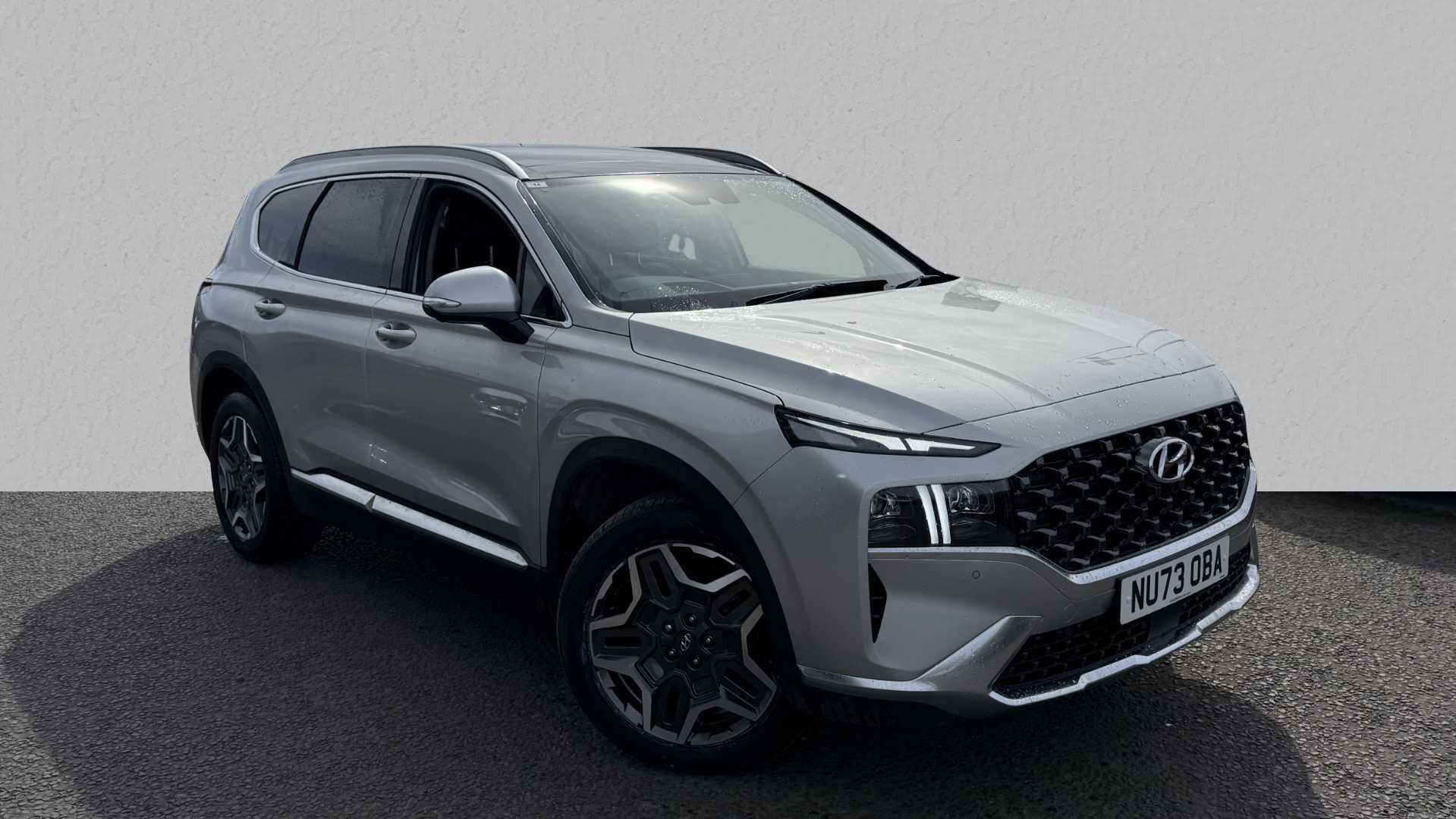 Main listing image - Hyundai Santa Fe