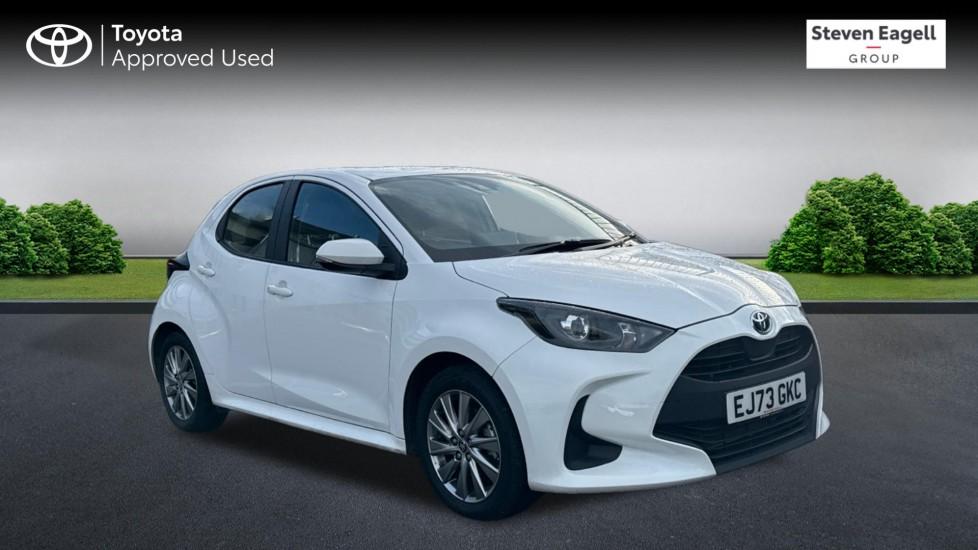 Main listing image - Toyota Yaris