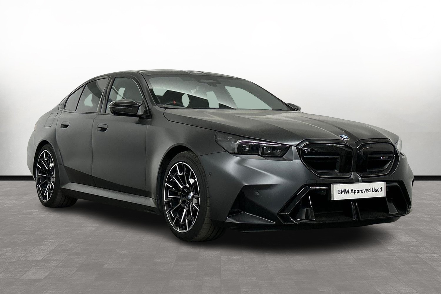 Main listing image - BMW M5