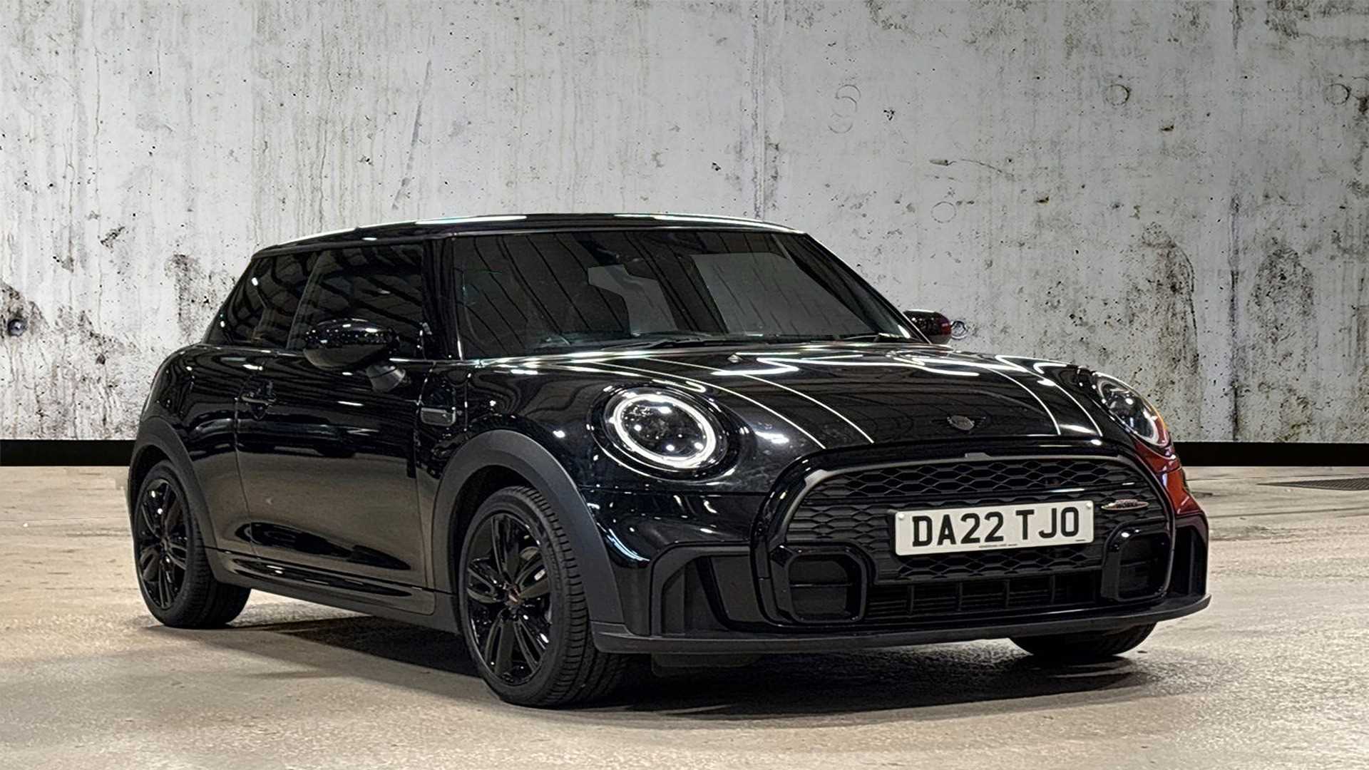 Main listing image - MINI Hatchback