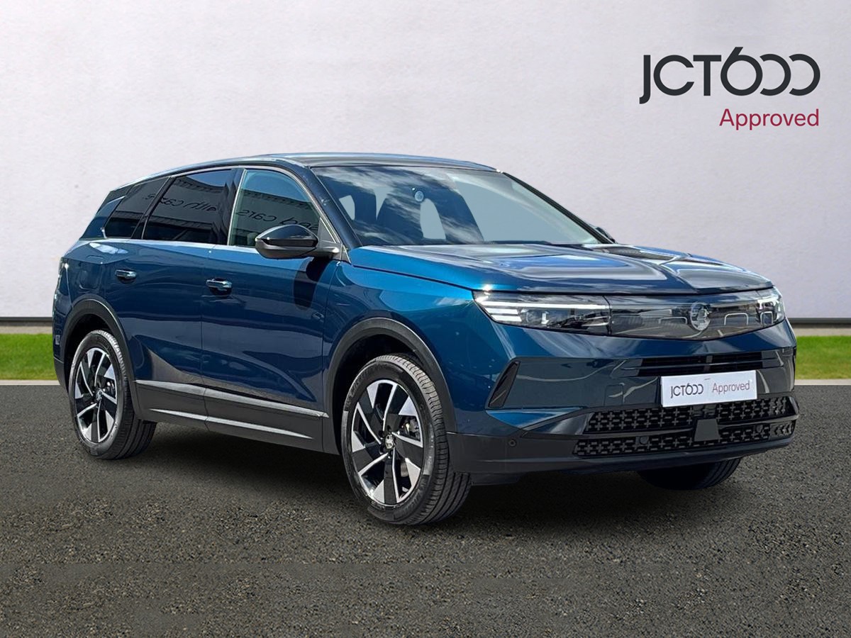 Main listing image - Vauxhall Grandland