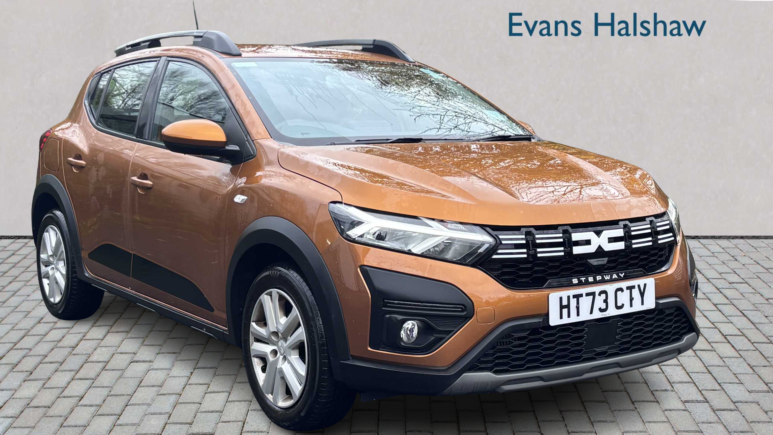 Main listing image - Dacia Sandero Stepway