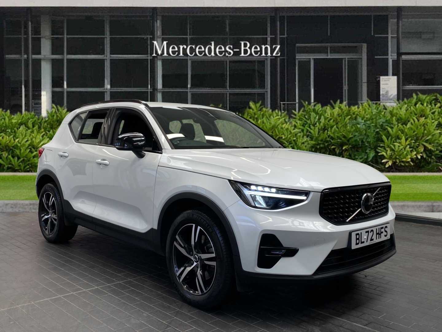 Main listing image - Volvo XC40