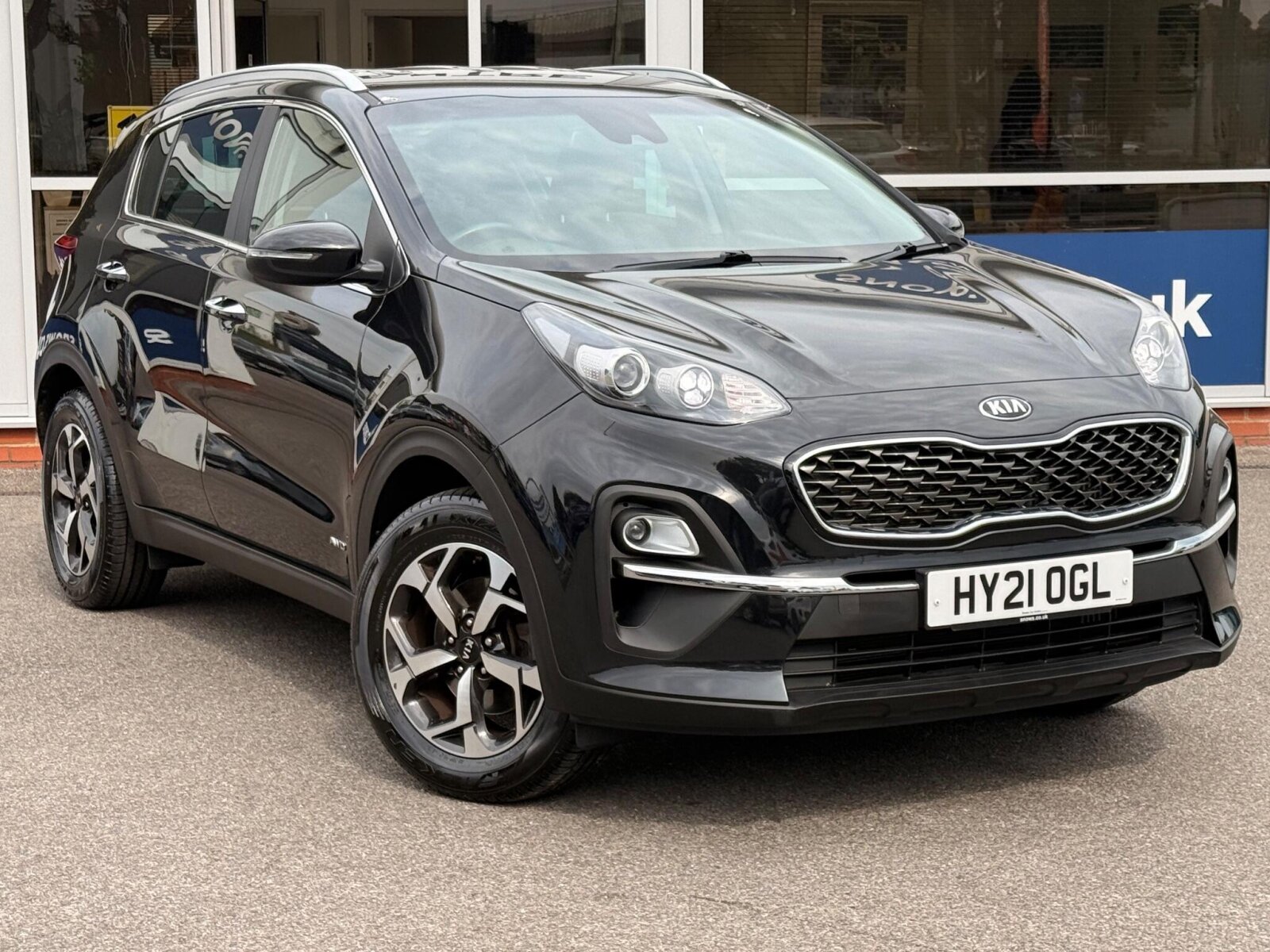 Main listing image - Kia Sportage