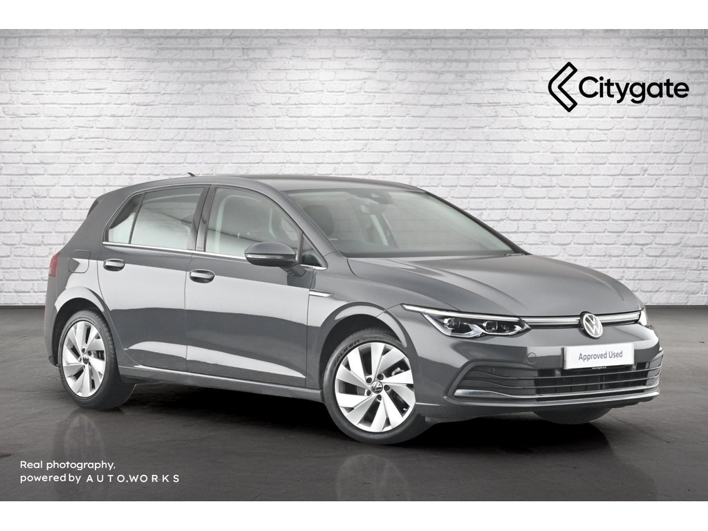 Main listing image - Volkswagen Golf