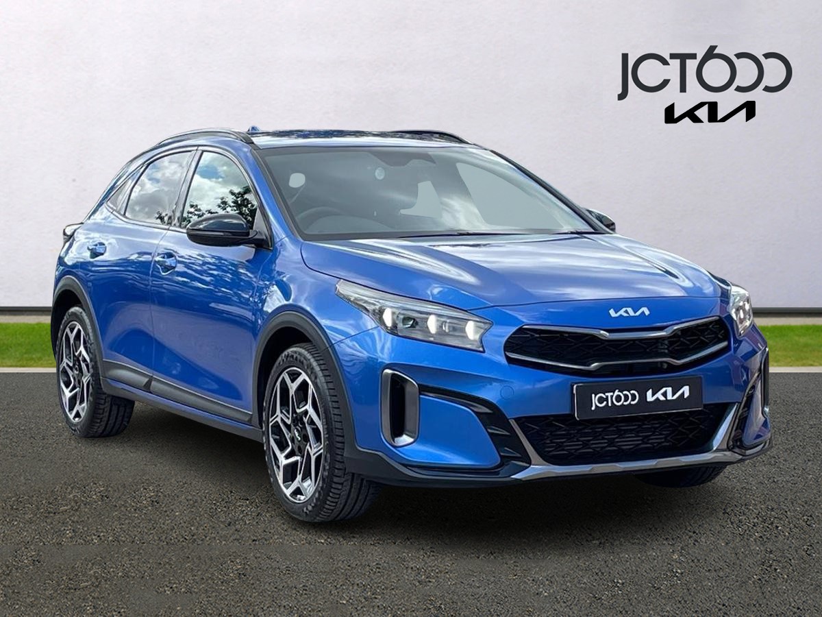 Main listing image - Kia XCeed