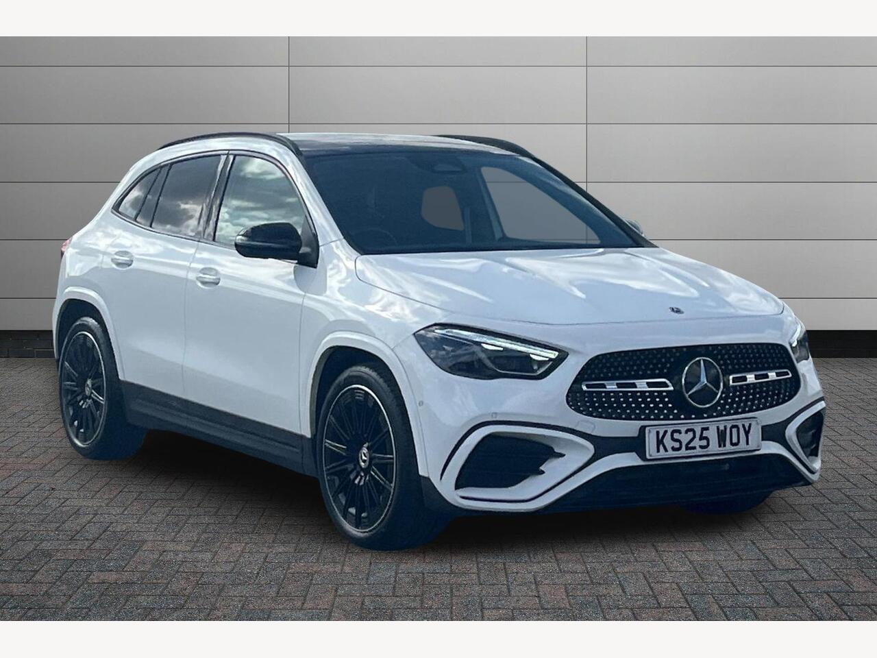 Main listing image - Mercedes-Benz GLA