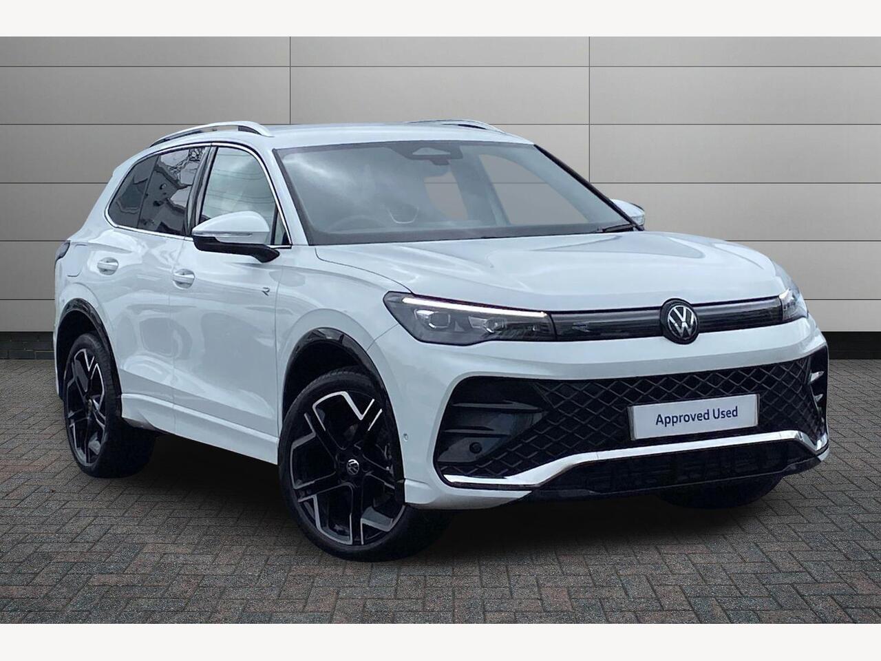 Main listing image - Volkswagen Tiguan