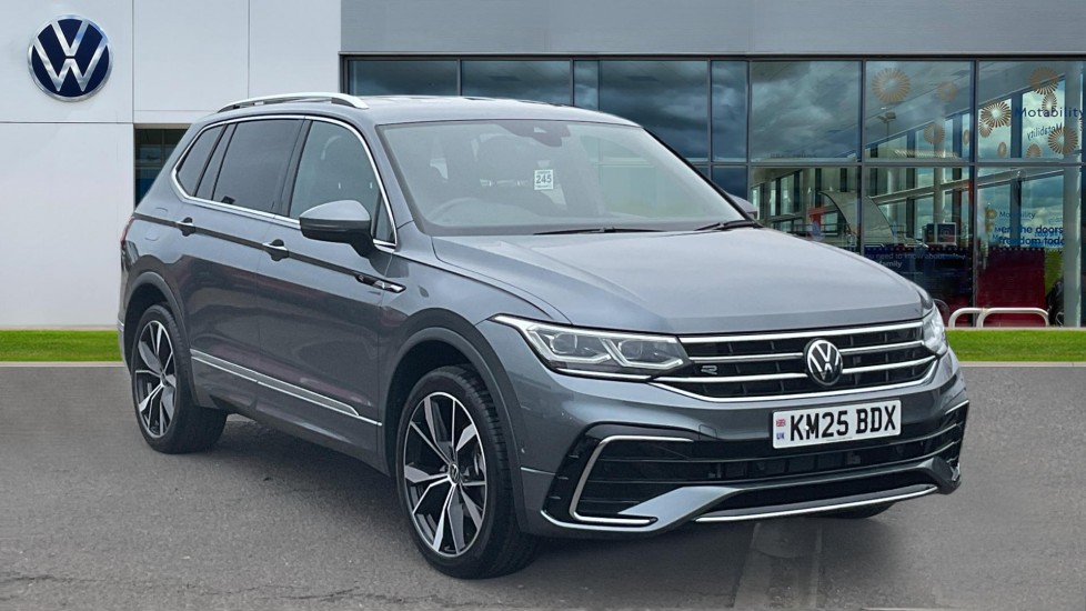 Main listing image - Volkswagen Tiguan Allspace