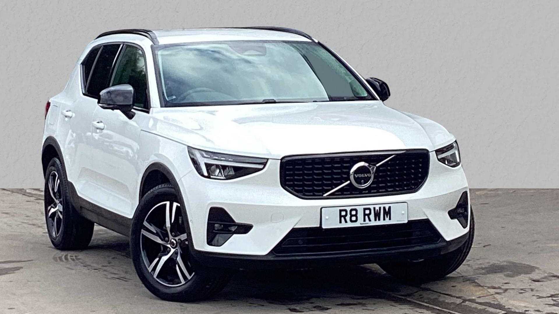 Main listing image - Volvo XC40