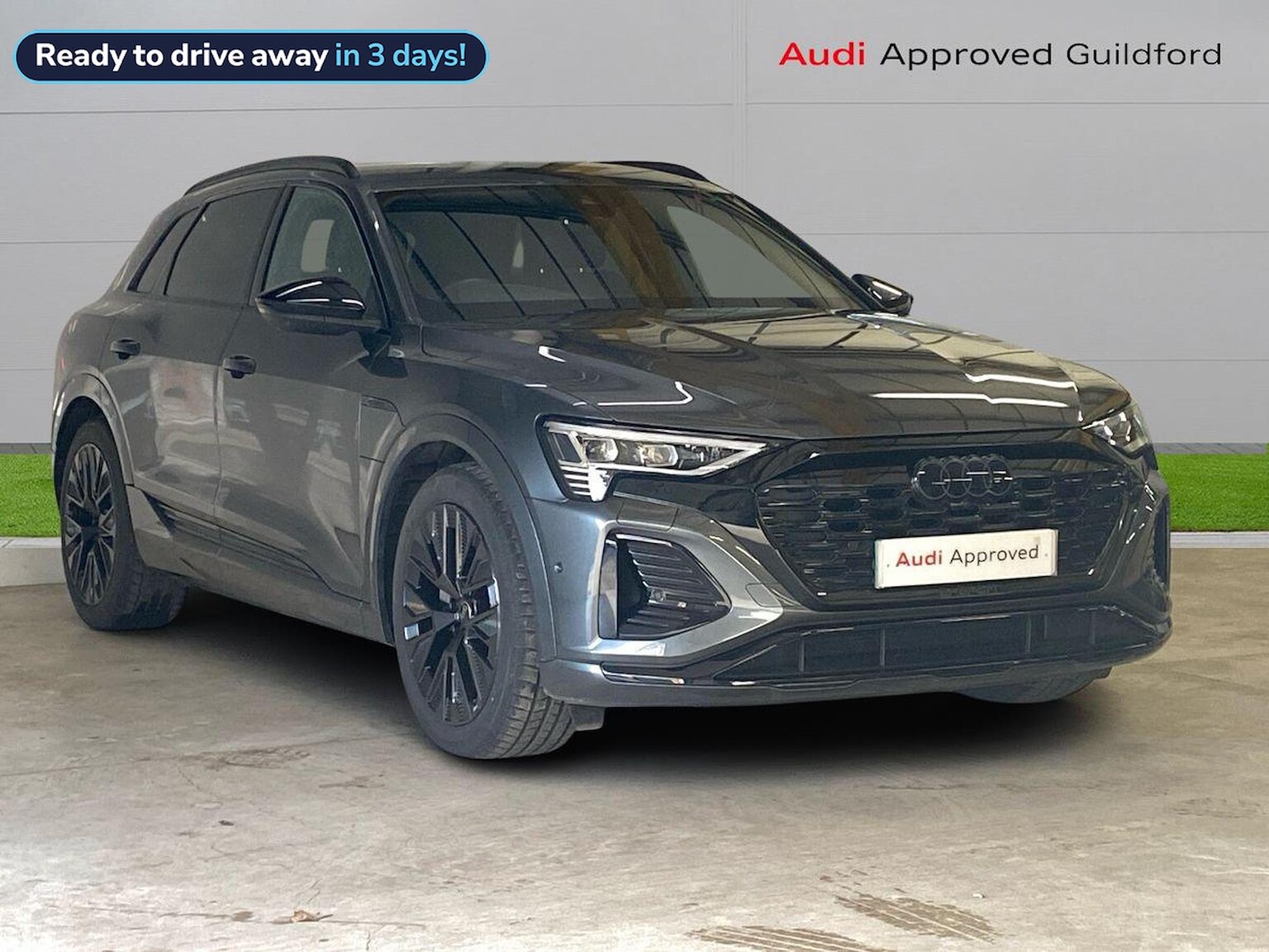 Main listing image - Audi Q8 e-tron