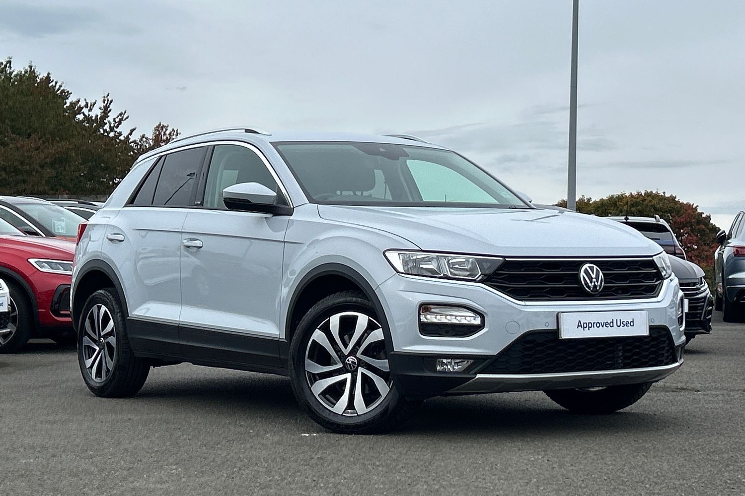 Main listing image - Volkswagen T-Roc