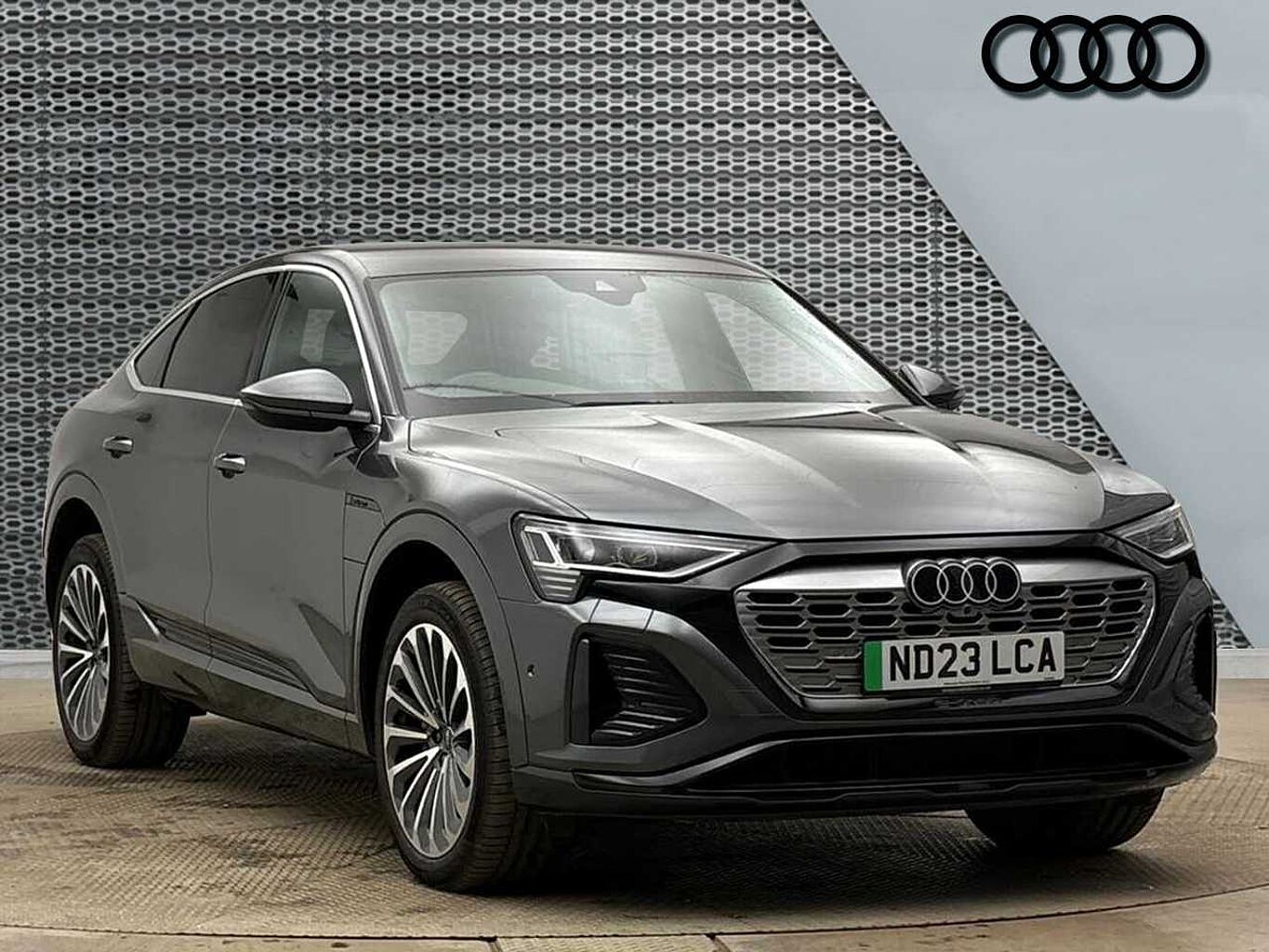 Main listing image - Audi Q8