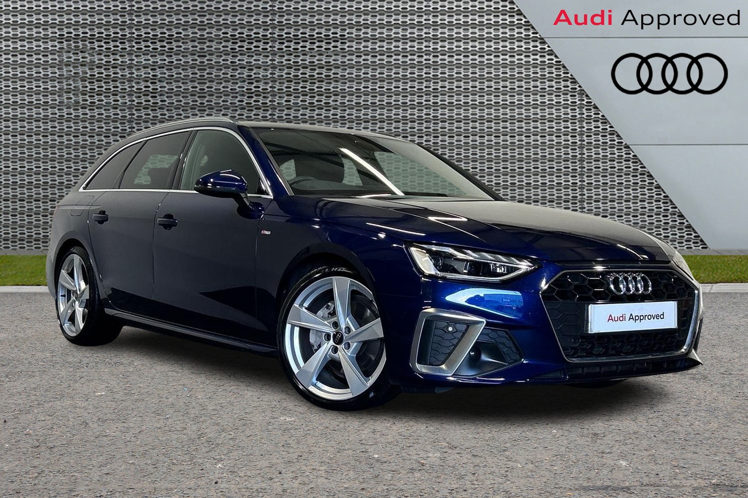 Main listing image - Audi A4 Avant