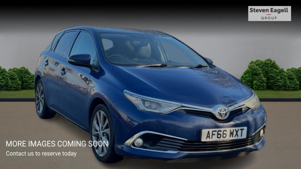 Main listing image - Toyota Auris