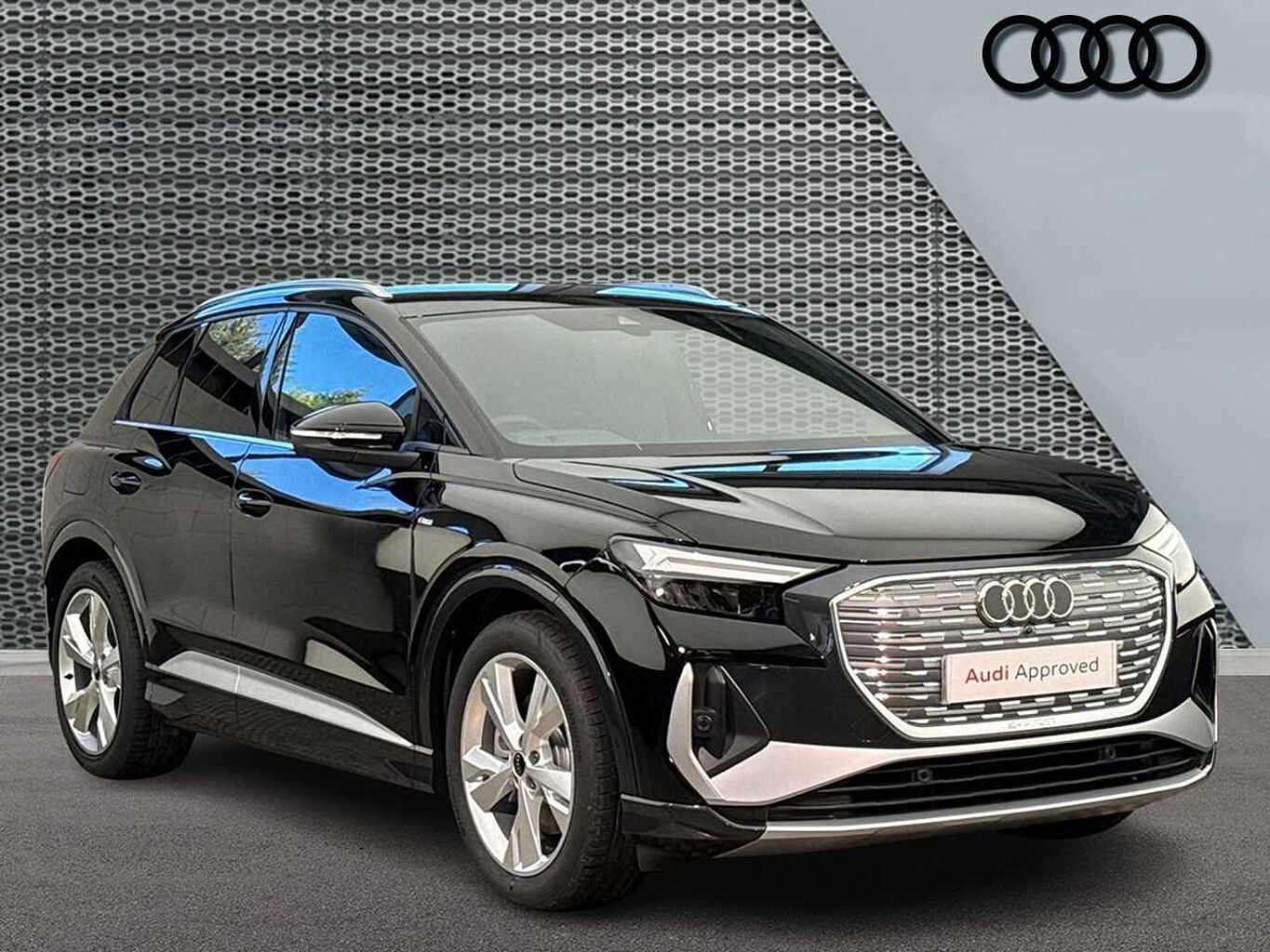Main listing image - Audi Q4