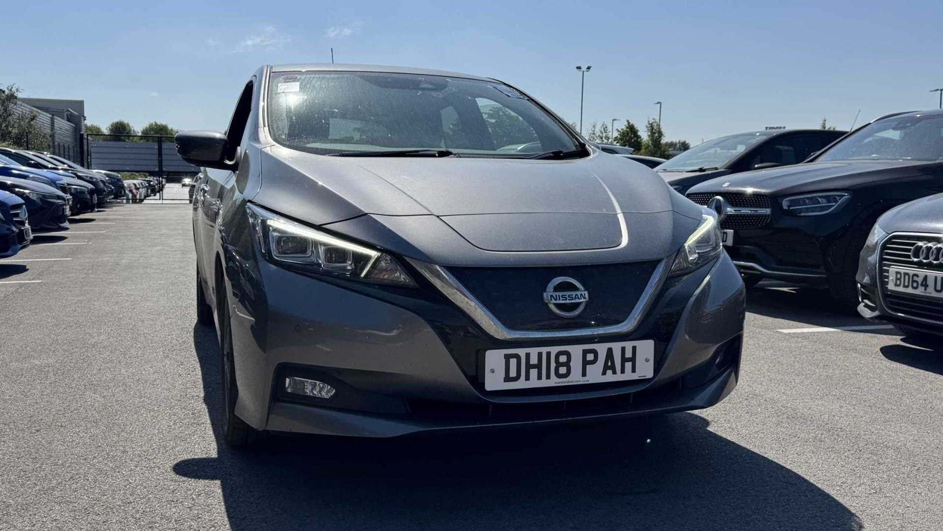 Main listing image - Nissan Leaf