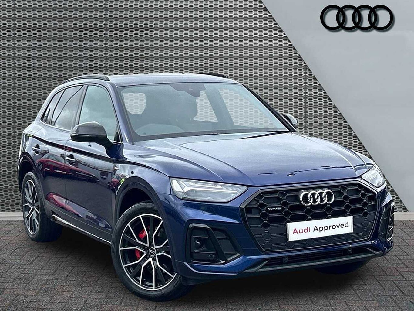 Main listing image - Audi Q5