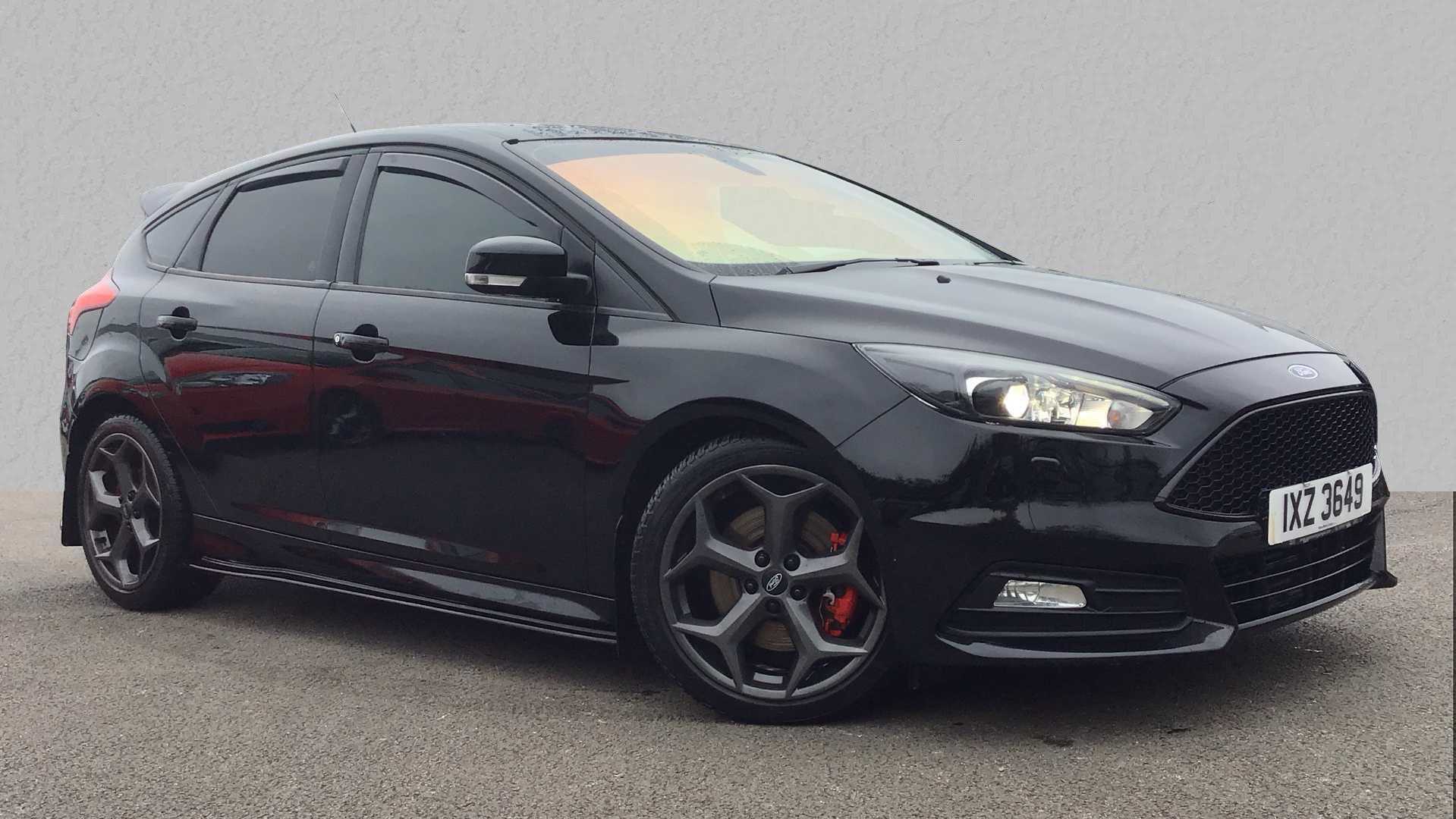 Main listing image - Ford Focus ST