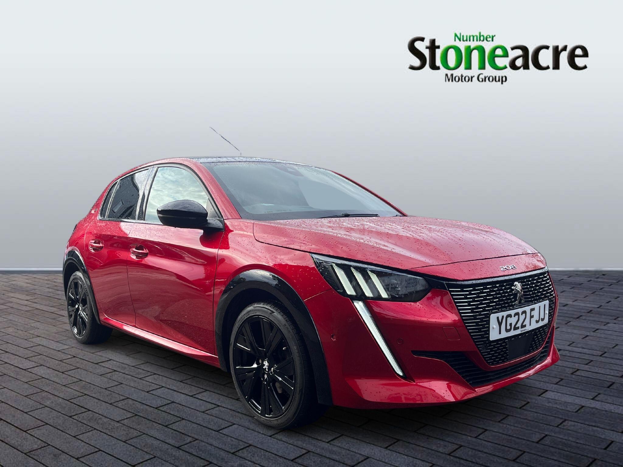 Main listing image - Peugeot 208