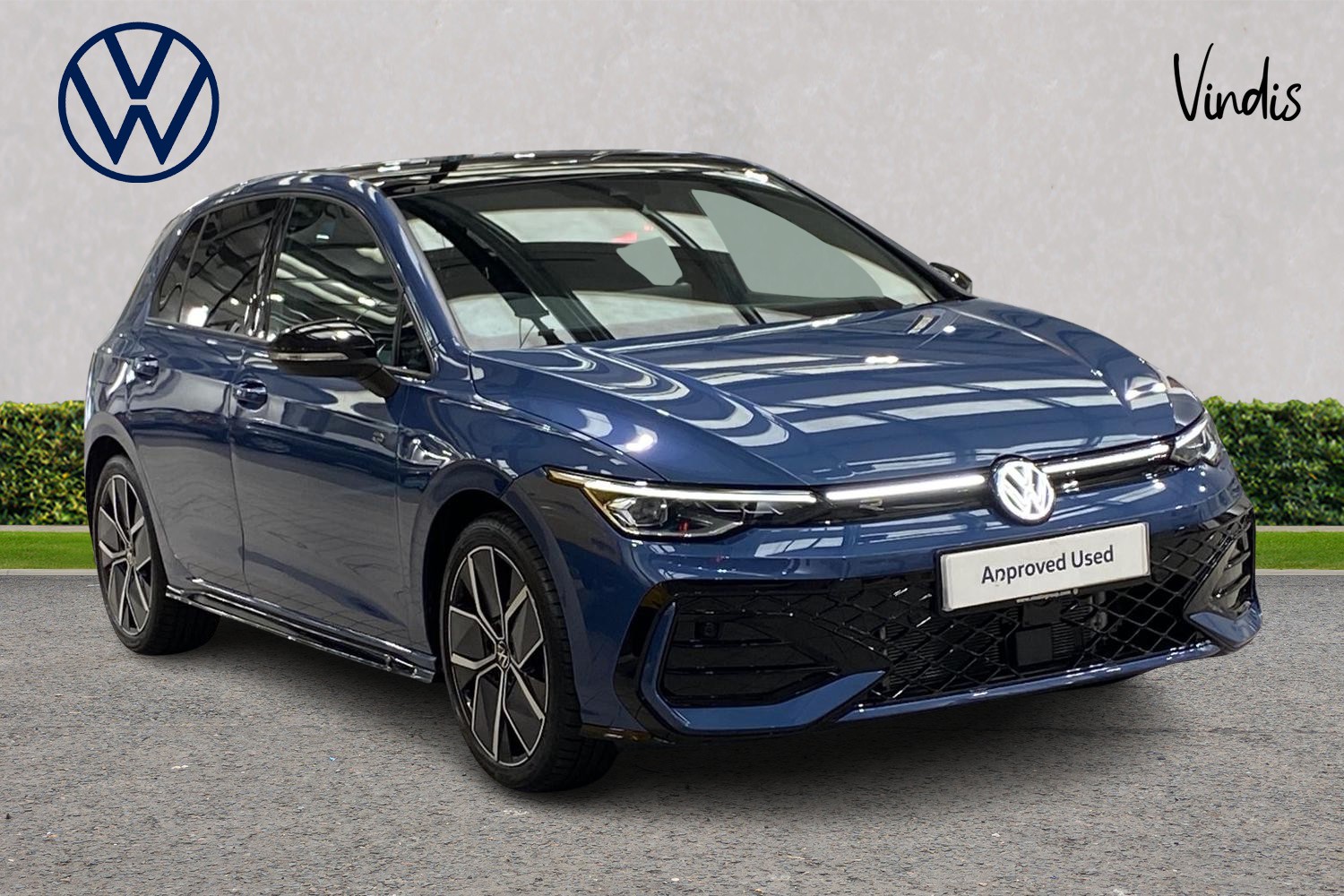 Main listing image - Volkswagen Golf