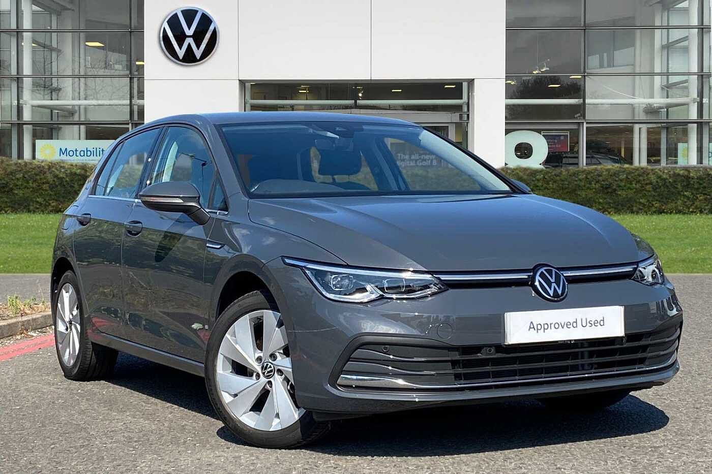 Main listing image - Volkswagen Golf