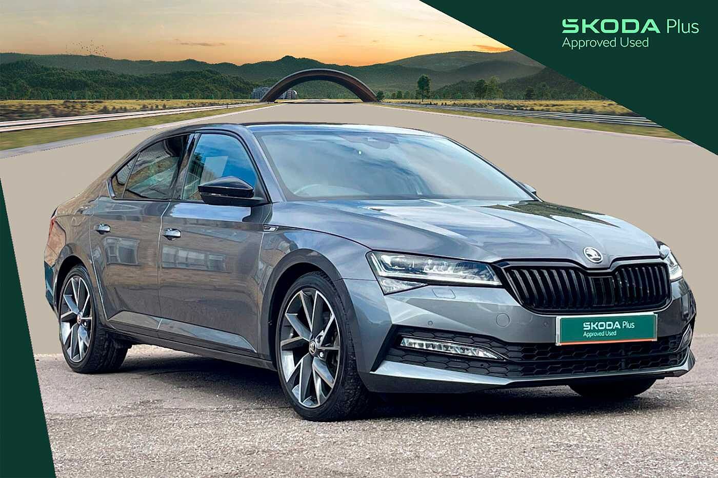 Main listing image - Skoda Superb