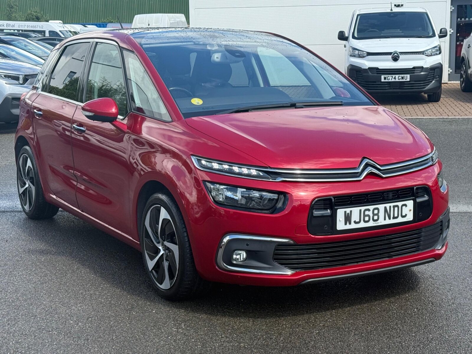 Main listing image - Citroen C4 Picasso