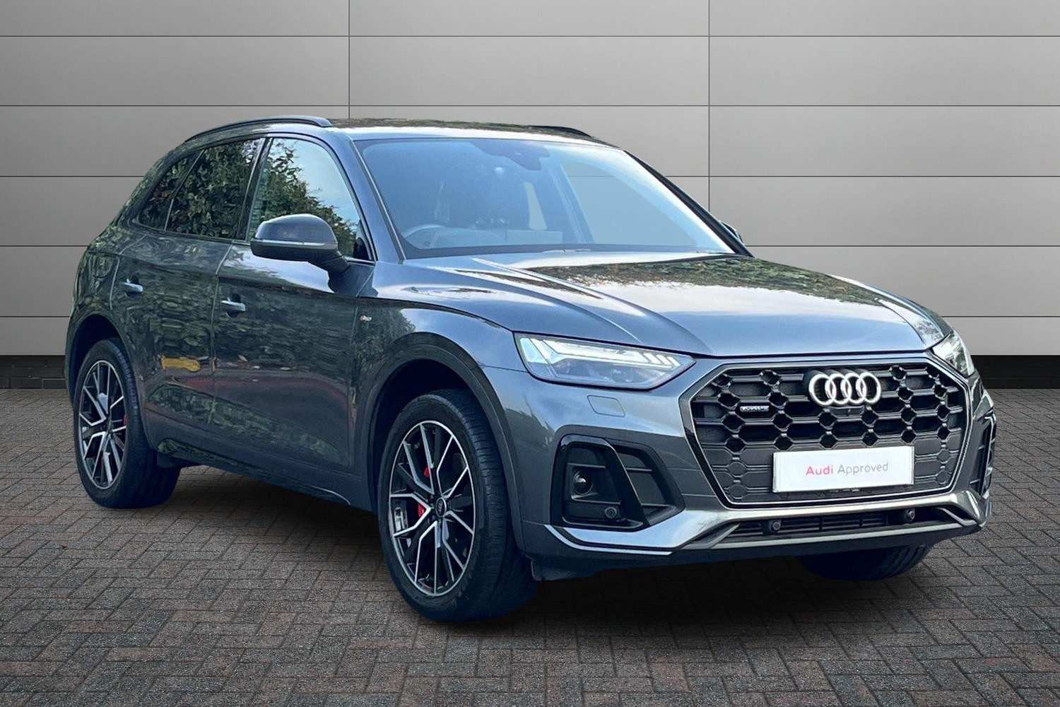 Main listing image - Audi Q5