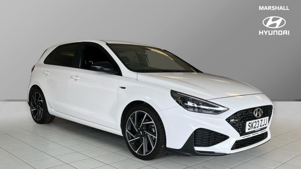 Main listing image - Hyundai i30