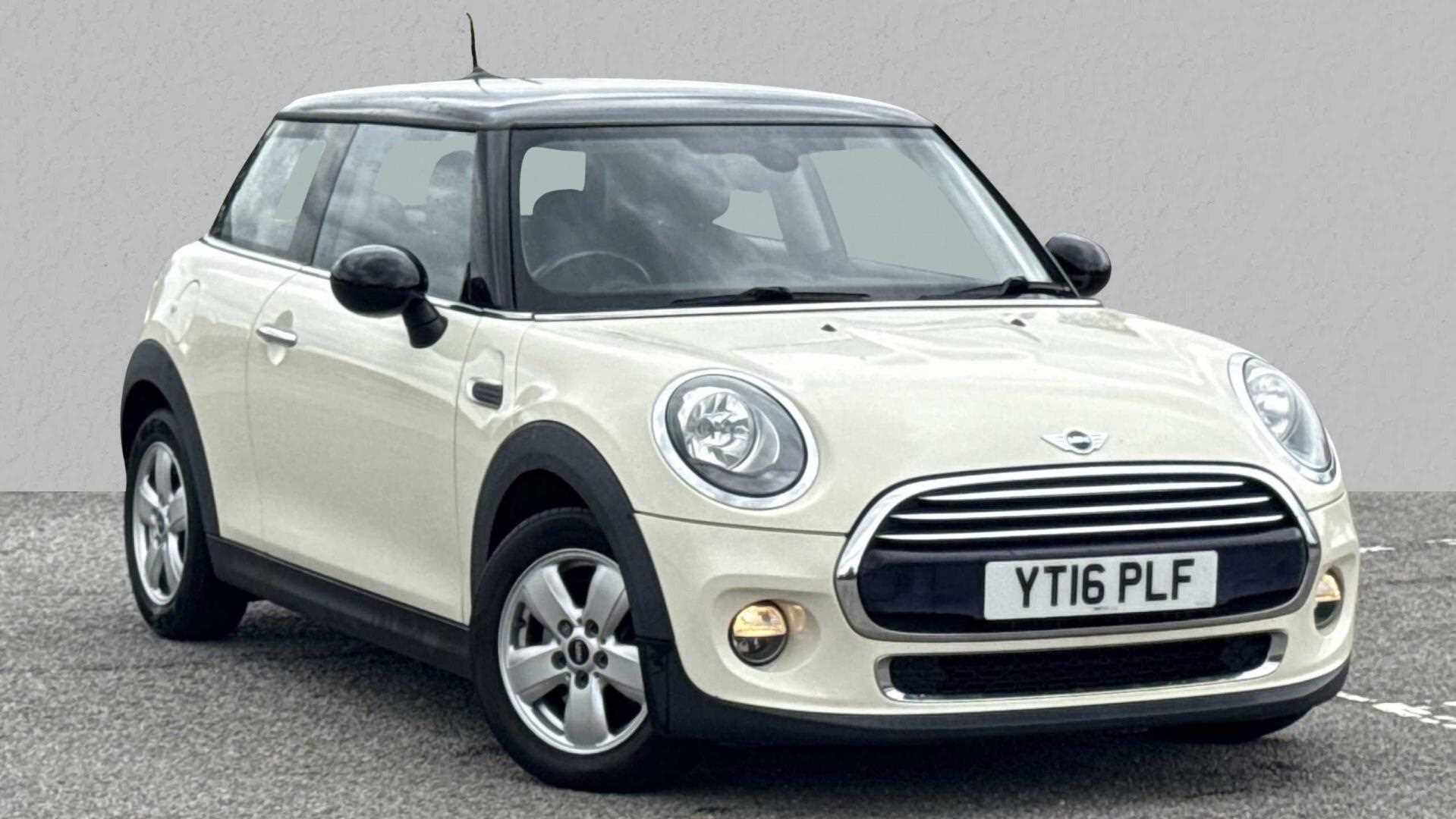 Main listing image - MINI Hatchback