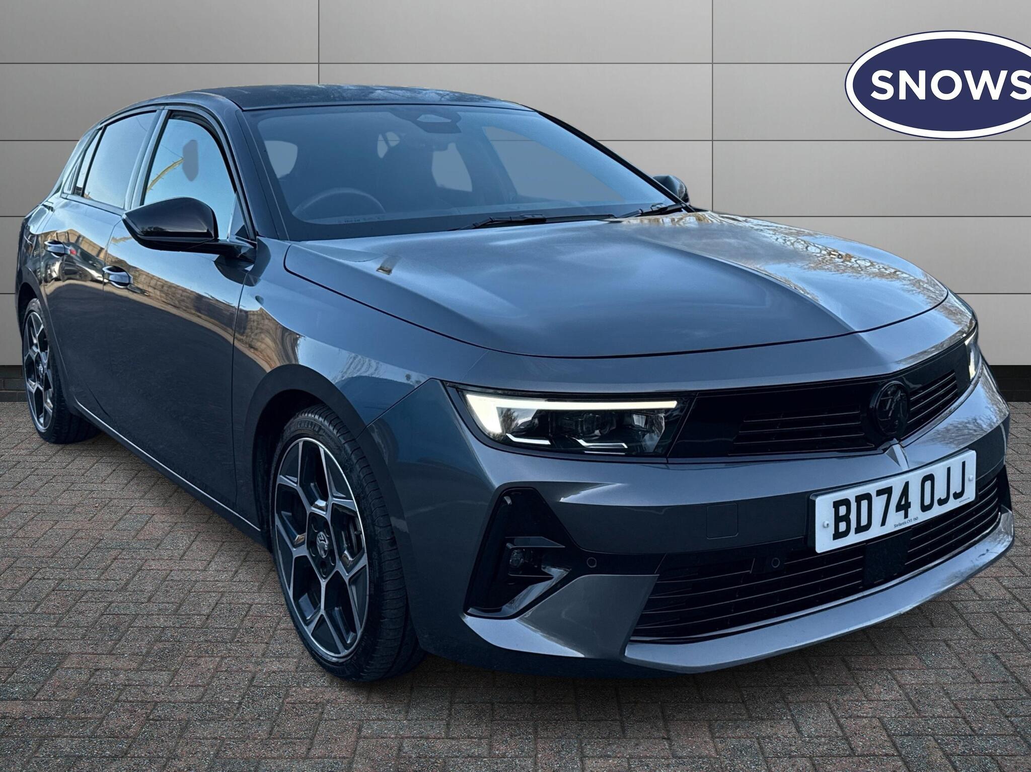 Main listing image - Vauxhall Astra