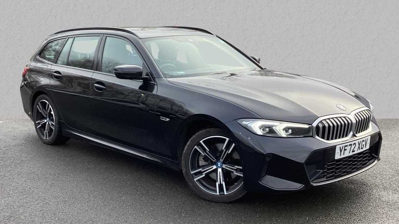 Main listing image - BMW 3 Series Touring