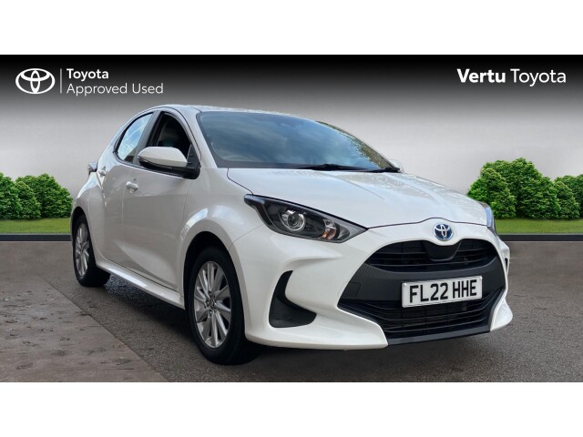 Main listing image - Toyota Yaris